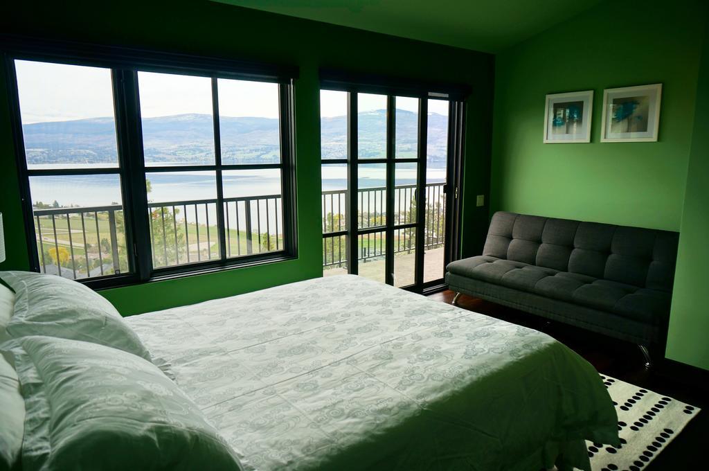 Mission Hill Lake View Villa West Kelowna Eksteriør bilde